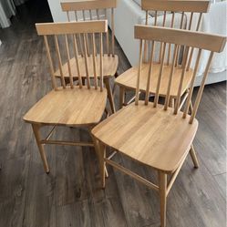 4 Wooden Chairs 