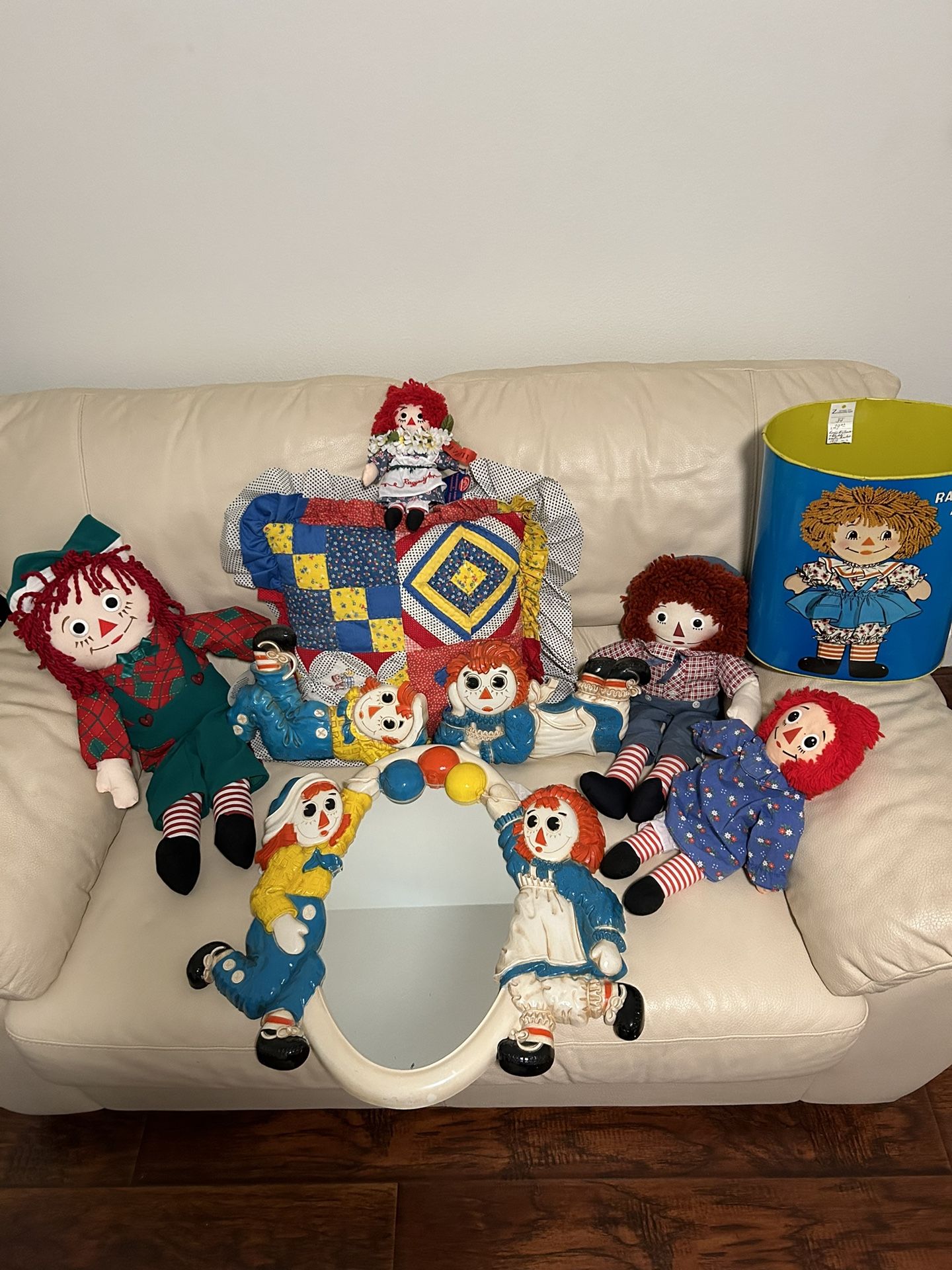 Collectible Raggedy Ann & Andy items
