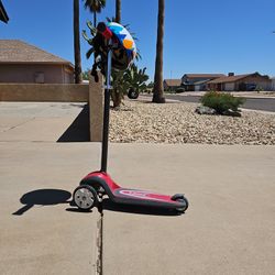 Scooter + Helmet