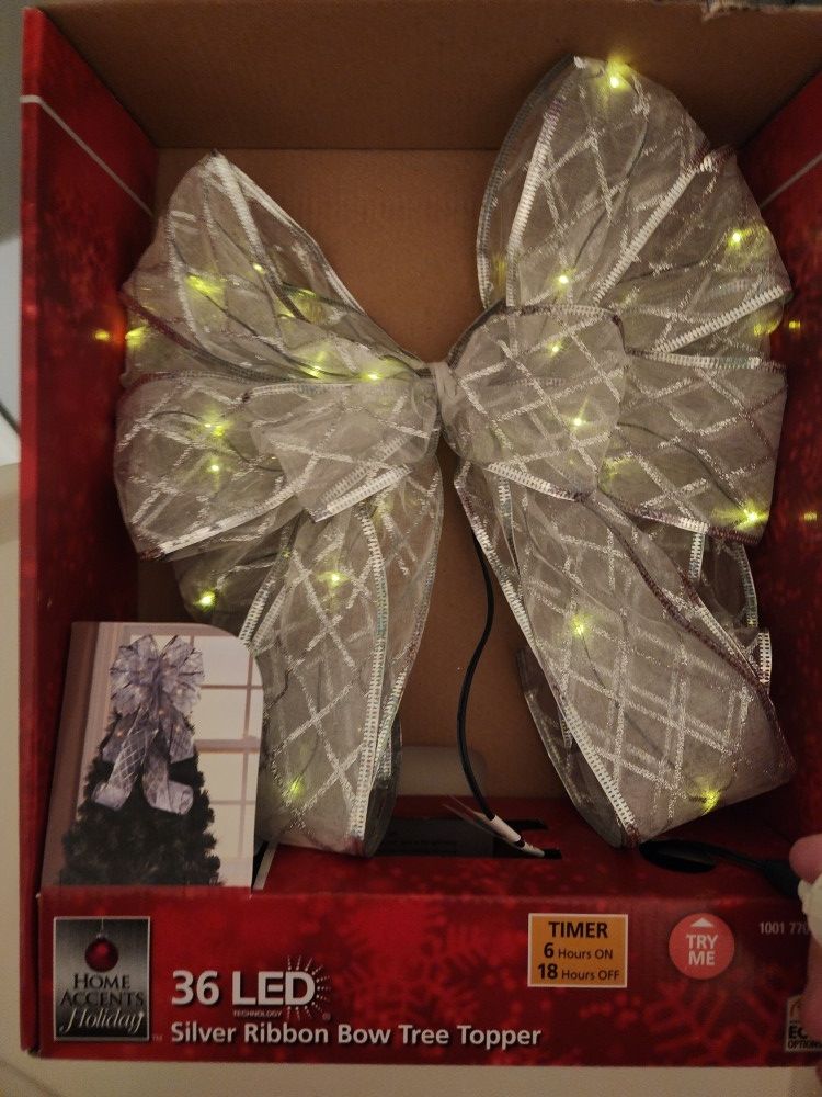 LED Tree Top Bow
