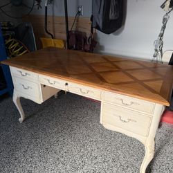Ethan Allen Executive Writing Desk