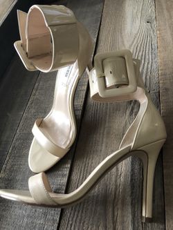 Guess Odeum Nude Heels