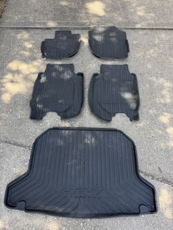 Honda HRV rubber floor mats