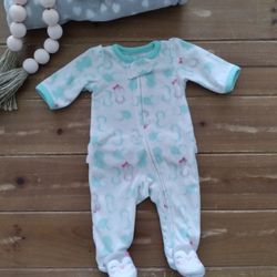 NEWBORN LIGHT SEAFOAM GREEN & GRAY PENGUIN PRINT FLEECE FOOTIE PAJAMA W/RUFFLE BOTTOM