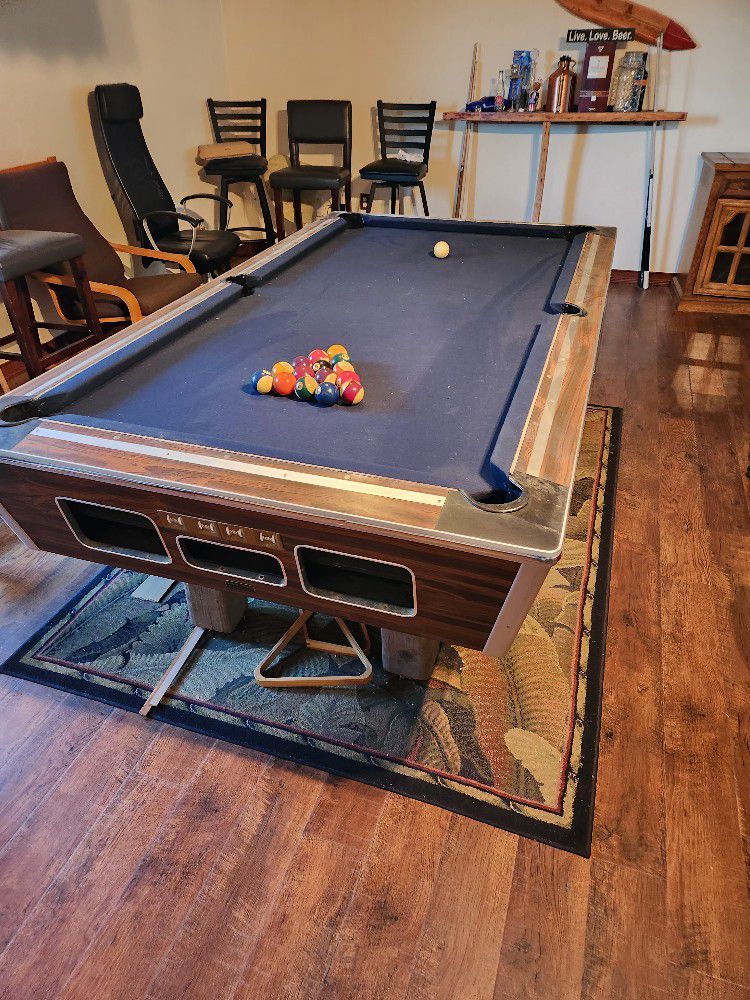 Older Bar Pool Table