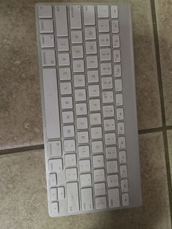 Apple Magic Keyboard 