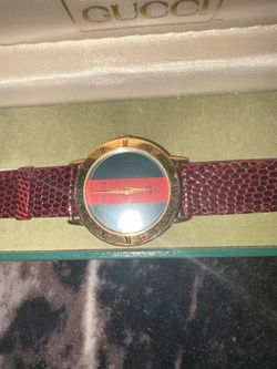 Gucci  watch