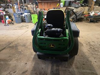 John Deere Riding Lawn Mower