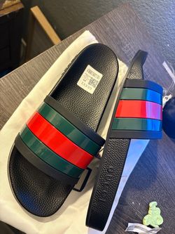Men Gucci slides