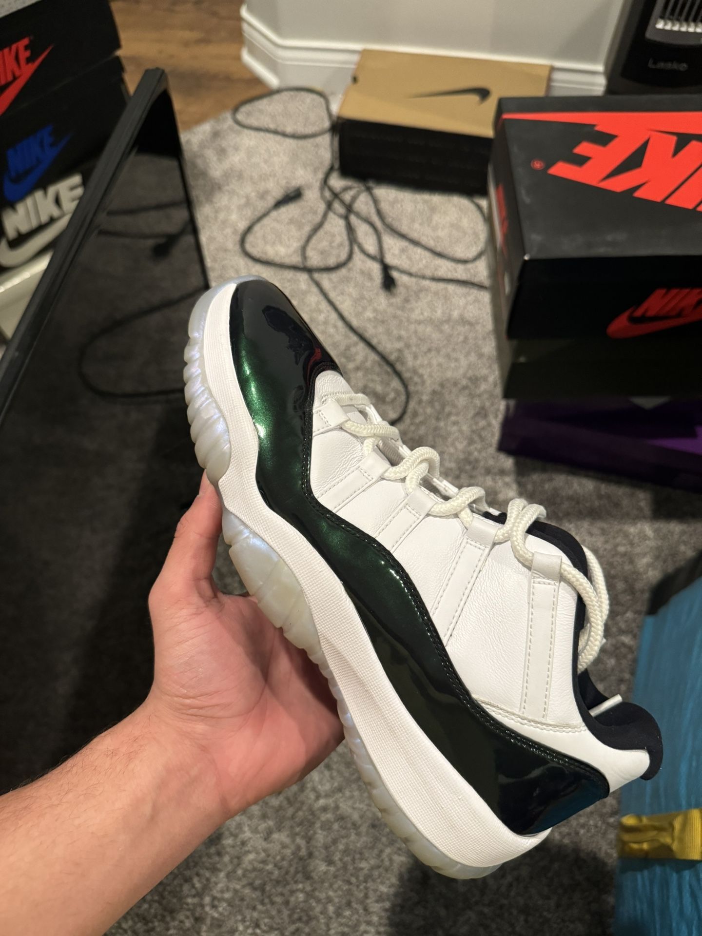 Jordan 11 Low Iridescent 