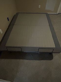 SmartFlex SF202 Full Power Adjustable Bed Base + Remote $450 OBO