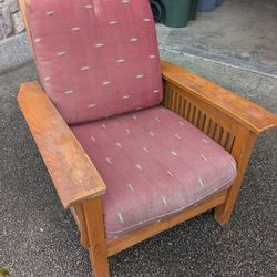 Wood Recliner 