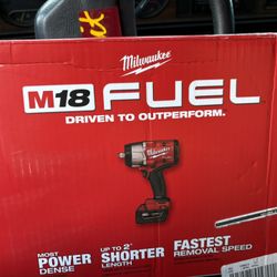 Milwaukee 18v Fuel 1/2 Inch Impact/ Charger/ Battery 5/