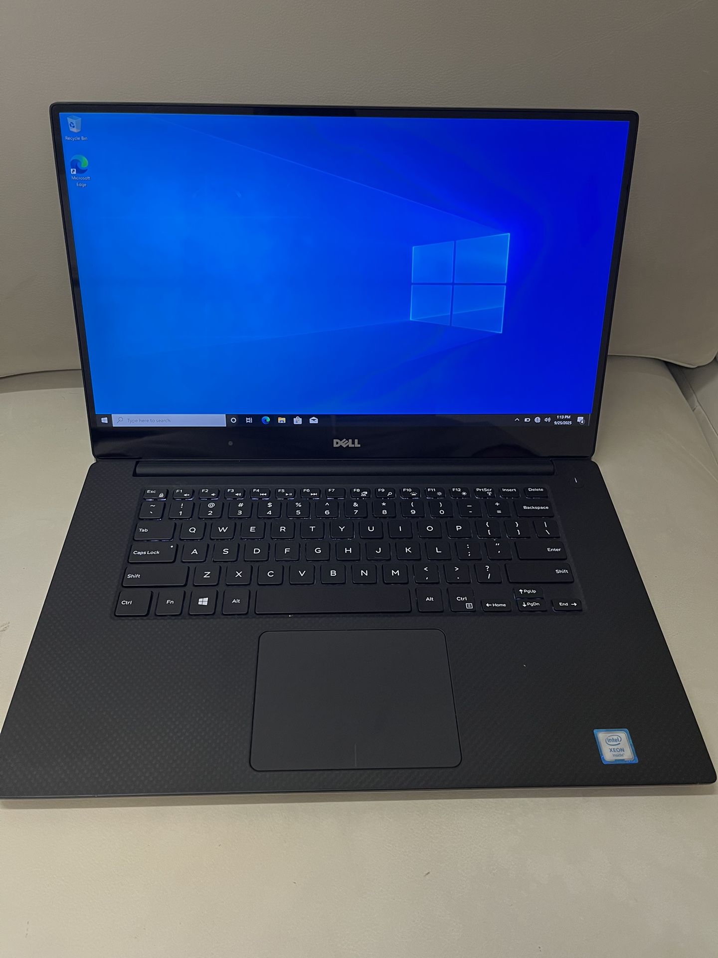 Dell Precision 5520, XEON E3-1505M, 3 GHz, 32 GB Ram, 1 TB SSD, Win 10