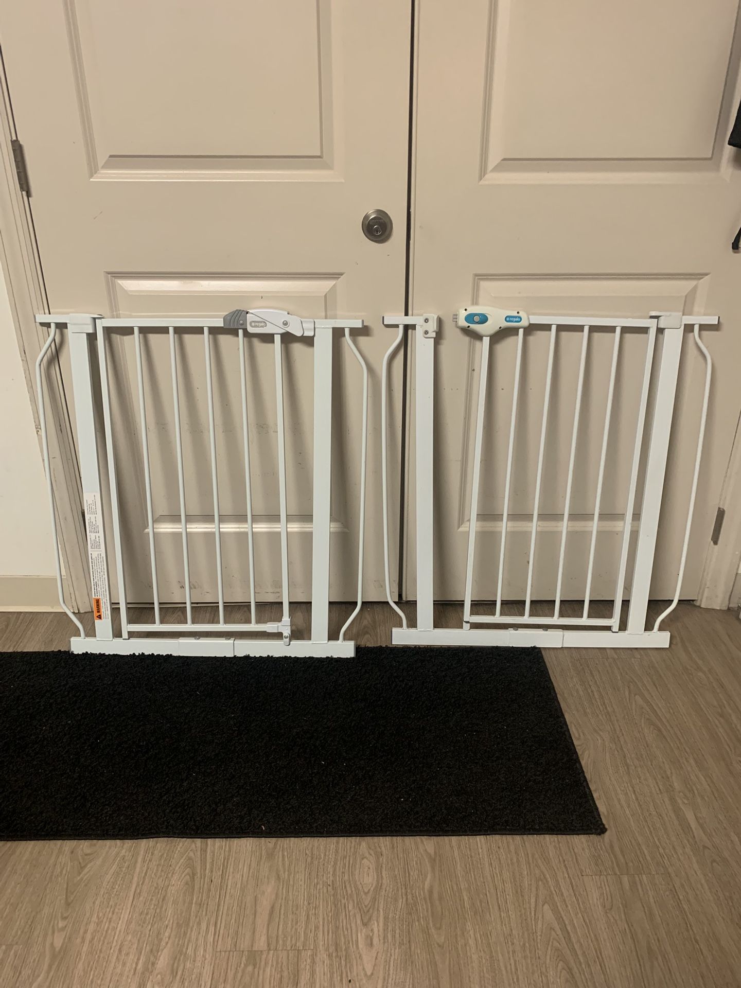2 Baby And Puppy Walk Thur Protection Gates