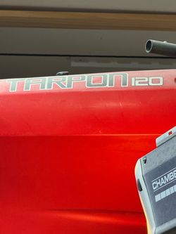 Tarpon 12’ fishing kayak