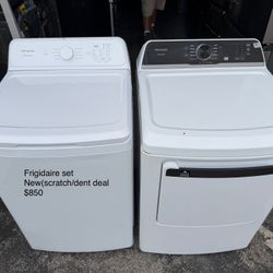 Frigidaire Washer Dryer Set 