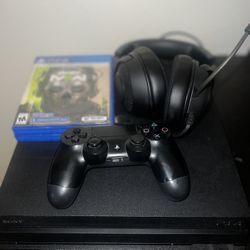 PS4 1TB With COD MODERN WARFARE/ MODERN WARFARE 2