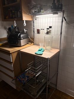 Kitchen Bakers Rack