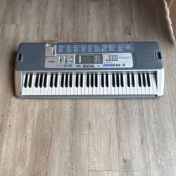 Casio Lk-100 Lighted Keyboard