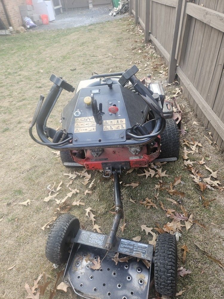 Xmark 48 Turf Tracer