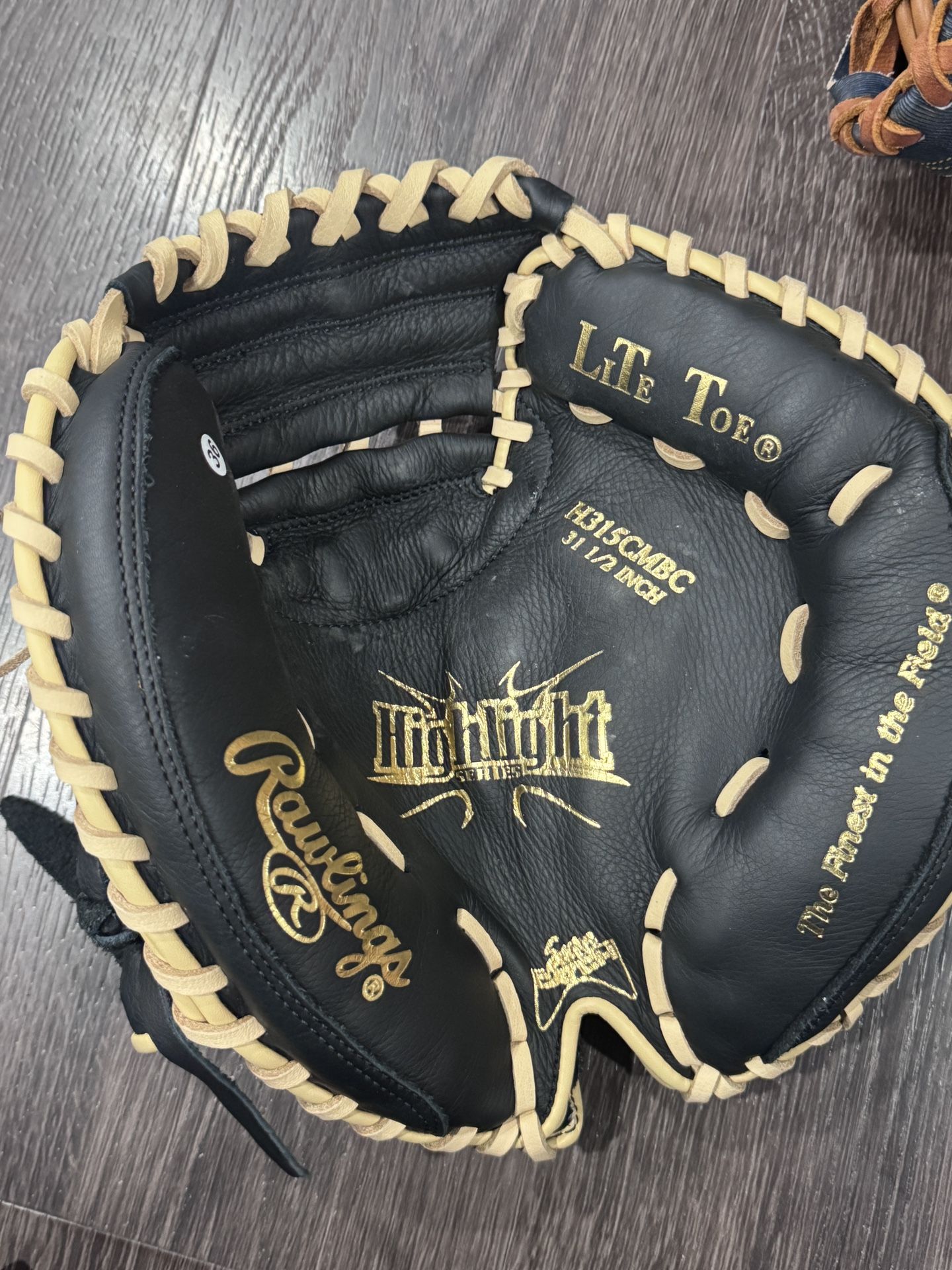 Rawling Highlight 31.5 Lite Toe Catchers Glove