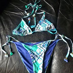NWOT - Gorgeous H&M Bikini Set