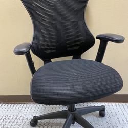 All Mesh And leather Armrest Office Chair $95
