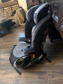 Chicco car seat