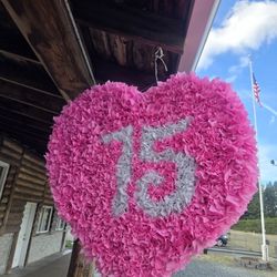 Custom Piñatas 🪅 