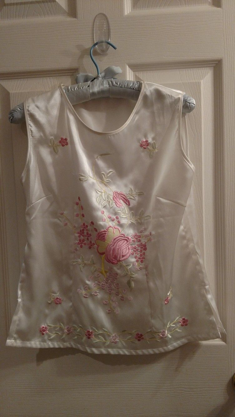 Lovely Asian Blouse And Sheer Coverup Jacket