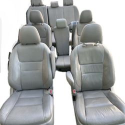 2011-2016 Toyota Sienna leather seats set of 8