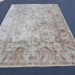Thick Wool Vintage Rug