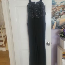 New Women Jumpsuit Size 10