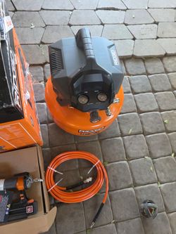 RIDGID
6 Gal. 150 PSI Portable Electric Oil-Free Jobsite Pancake Air Compressor with 25 ft. Air Hose and 18GA Brad Nailer