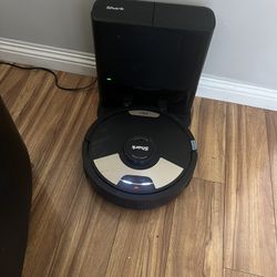 Shark Matrix Plus 2in1 Mop And Vacuum With Self Emptying Base
