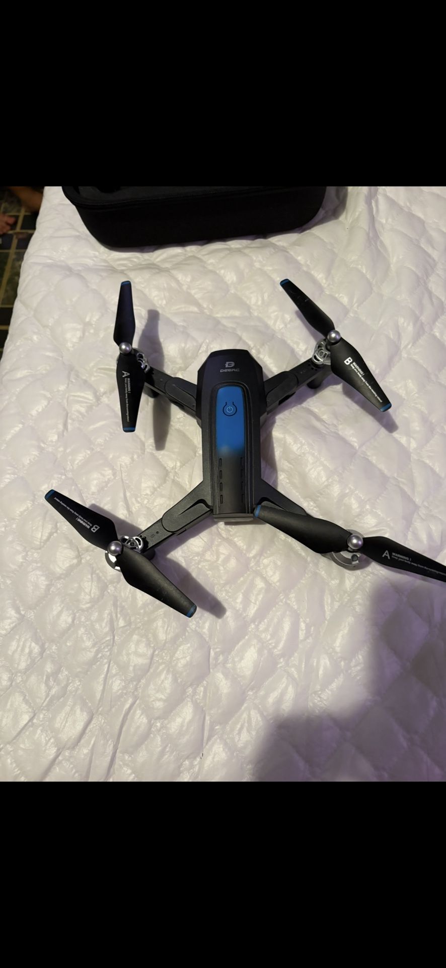 DEERC D10 DRONE