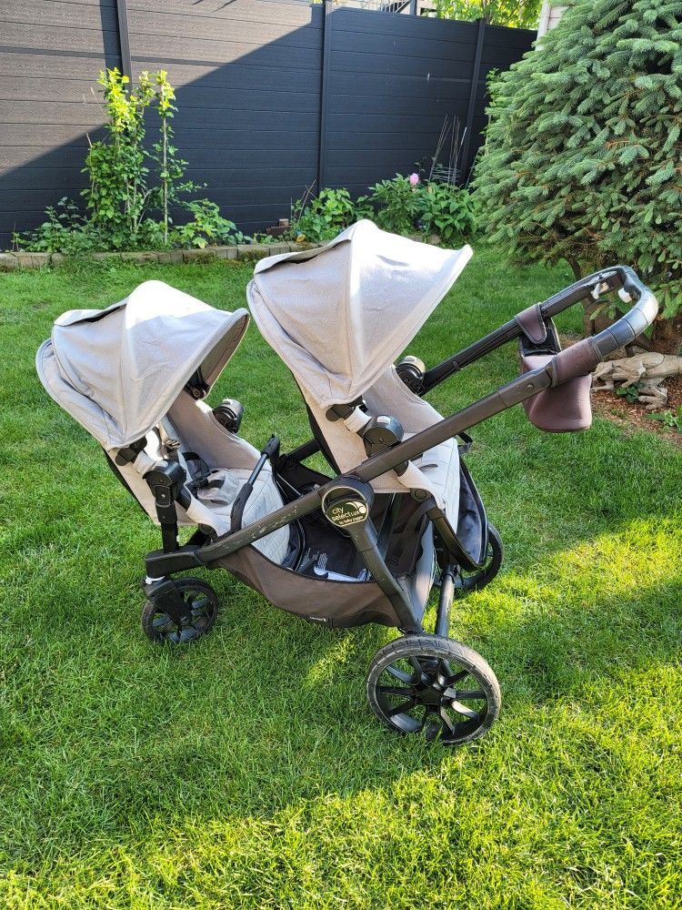 City Select lux by Baby Jogger Stroller