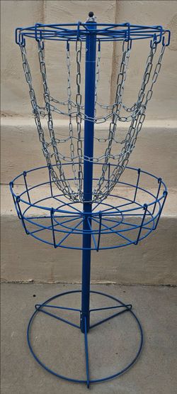 Frisbee golf basket and 4 disc