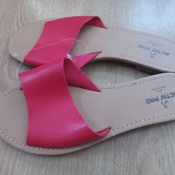 Woman Sandals Size 8