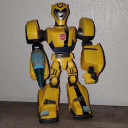 Transformers Vintage Bumblebee Talking Action Figure! 2007 By Hasbro! Excellent Condition!