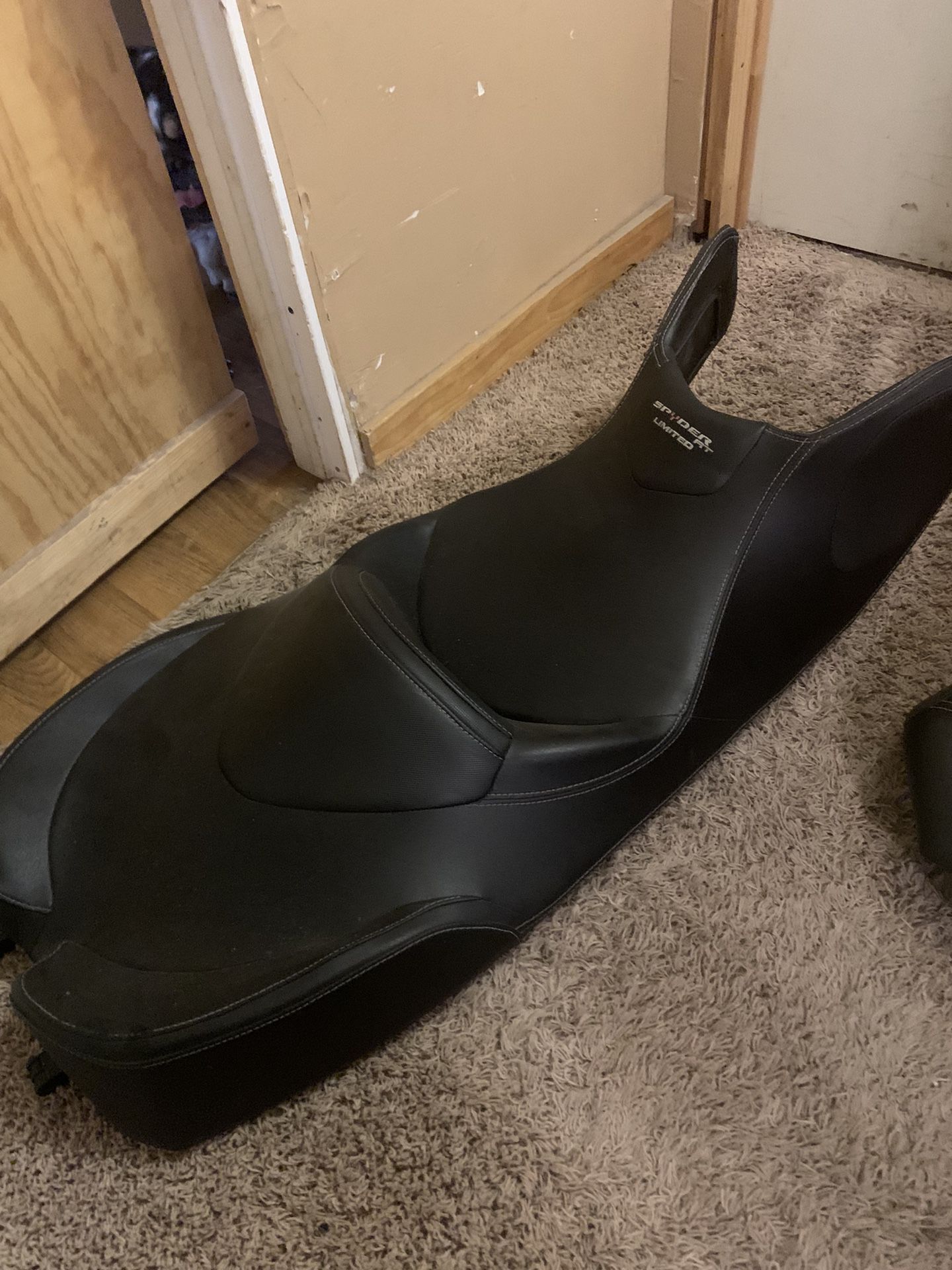 Can Am Rt Spyder Seat