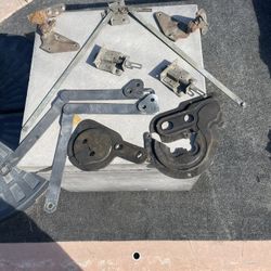 Brackets , Hinges For 64,65 Ford Ranchero 