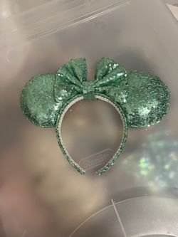 Green sequined minnie ears