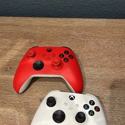 Xbox Series Controllers