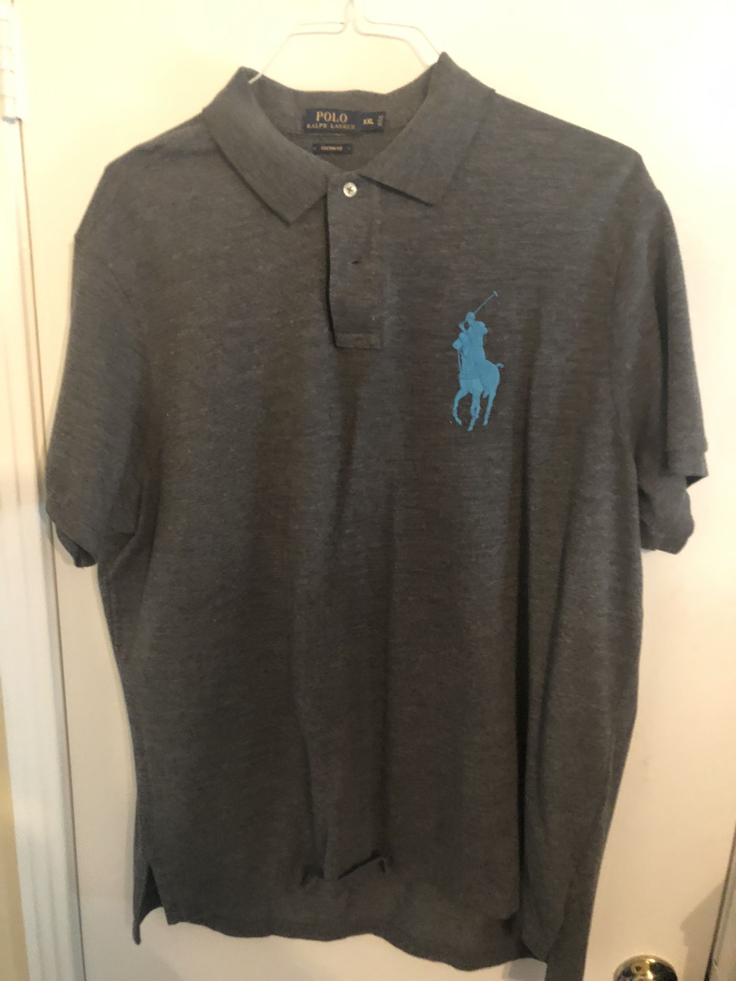 Grey polo shirt XL