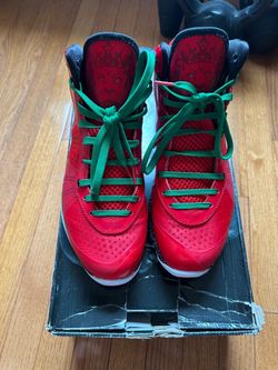 Nike LeBron 8 V/2 Christmas Sport Red/White/Black/Victory Green SZ 10.5