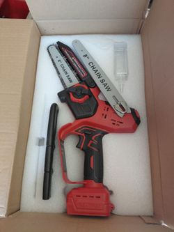 Mini chainsaw