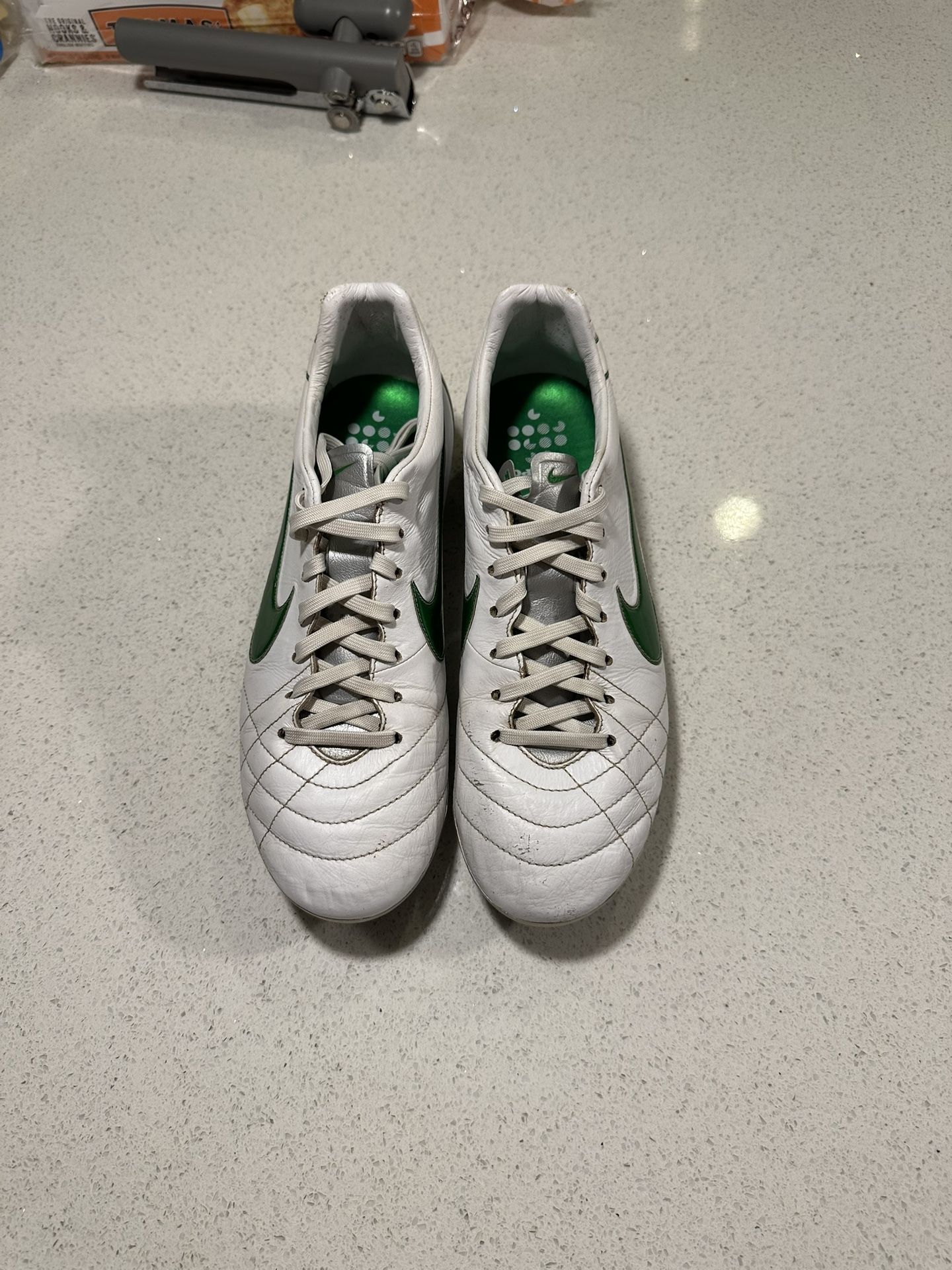 Nike Tiempo Legend IV SG Sz 6.5