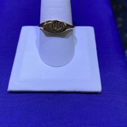 14KT Gold Ring